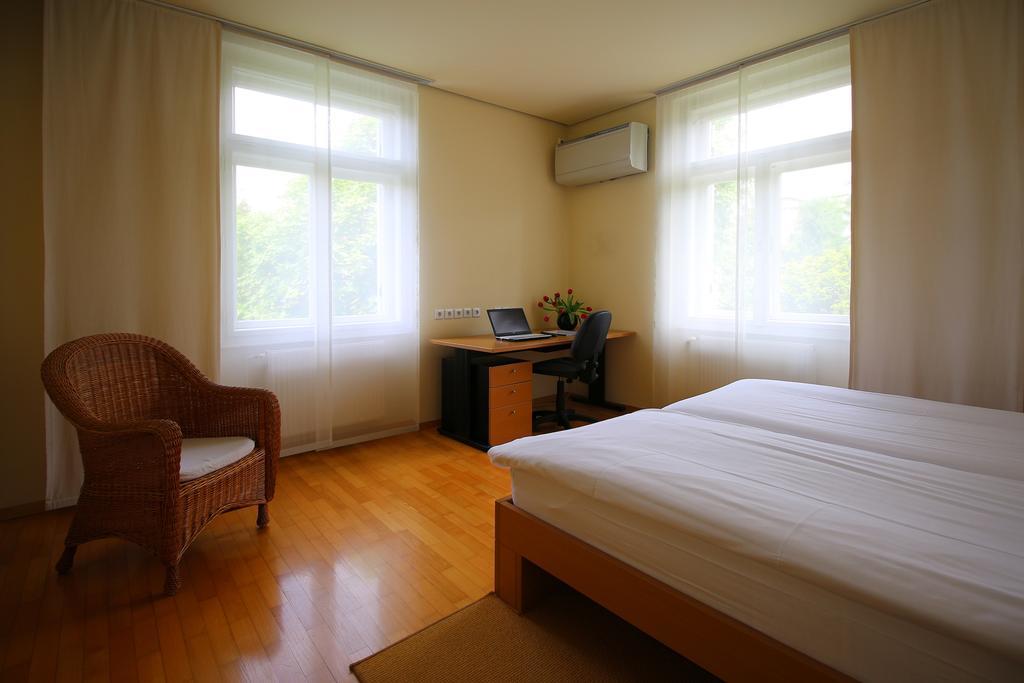 Apartments Villa Boltez 크란 객실 사진