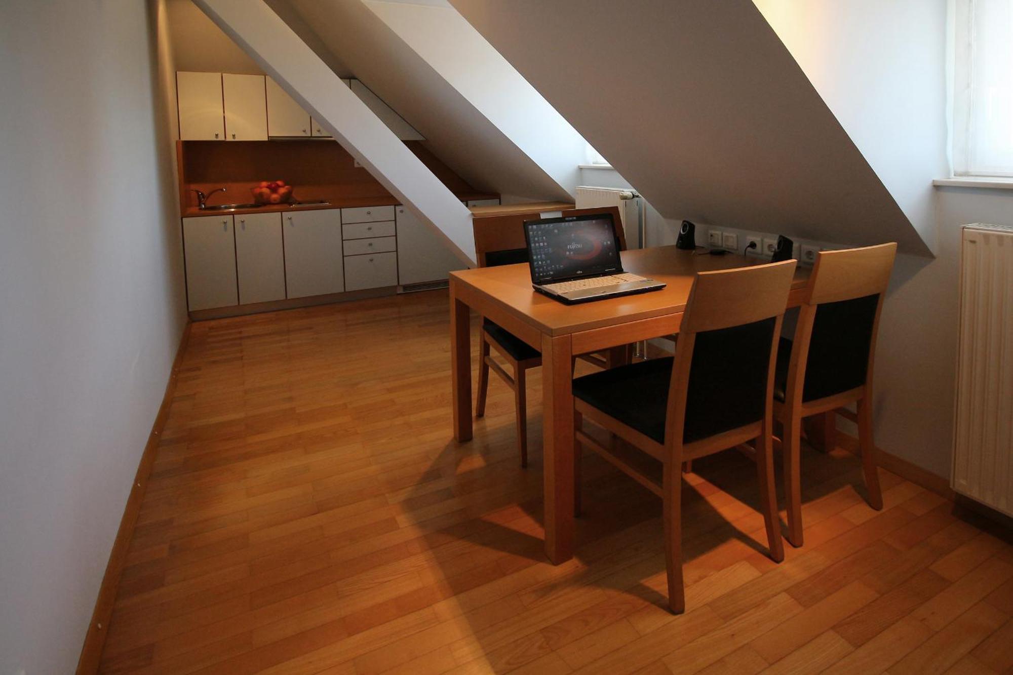 Apartments Villa Boltez 크란 객실 사진